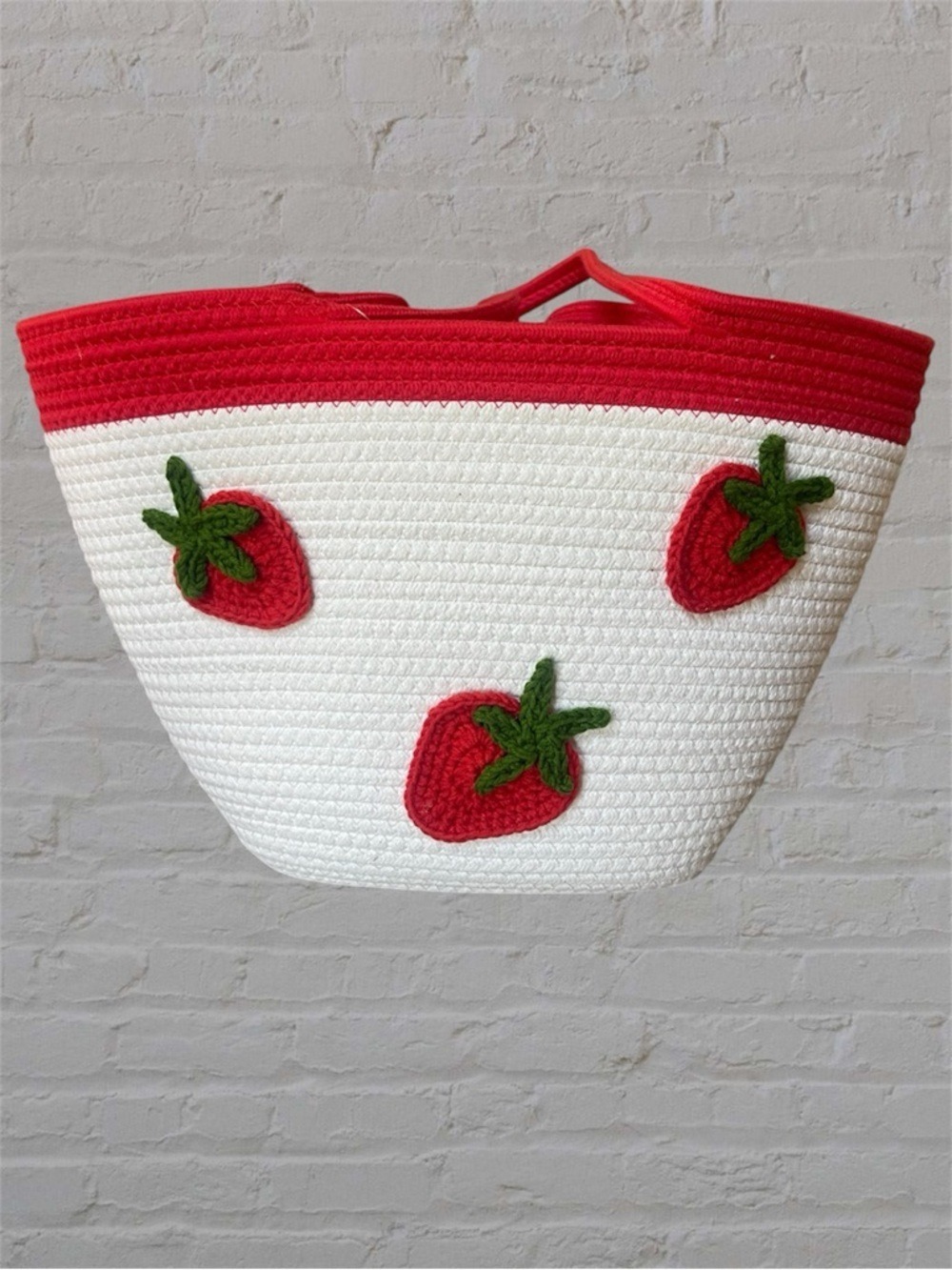 Sunglow Style Strawberry Woven Crochet White Rope Tote Bag Summer Beach Picnic